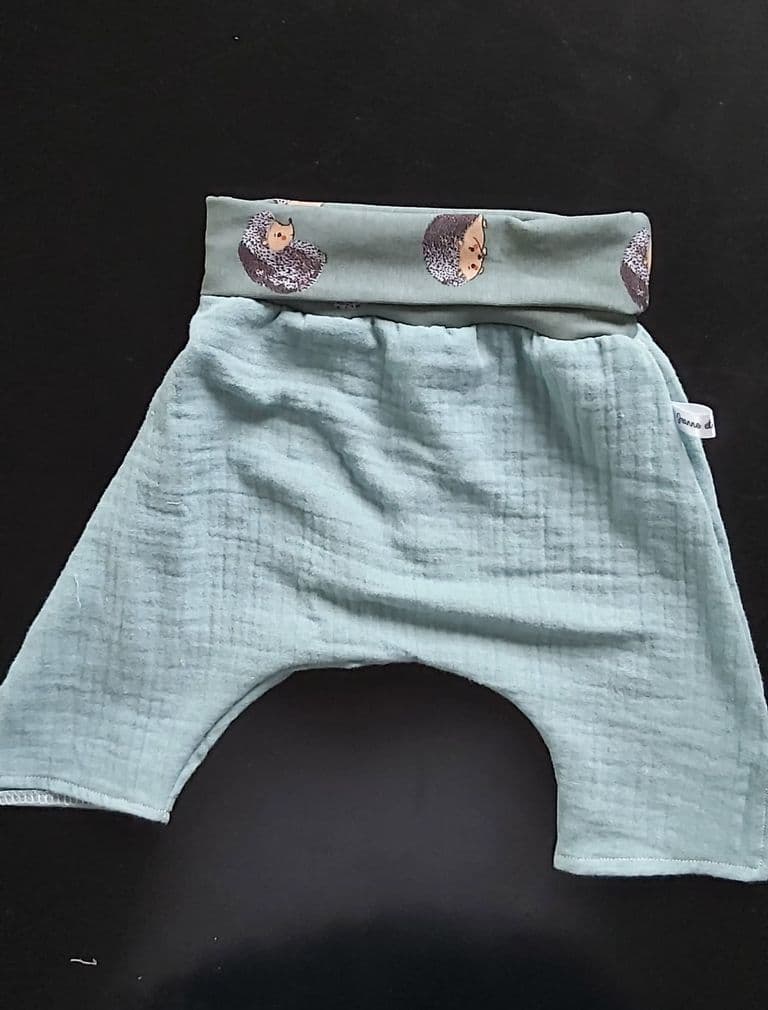 short gaze de coton Hérisson T6/12 mois