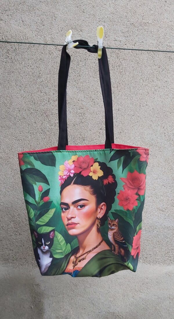 sac frida kahlo chat